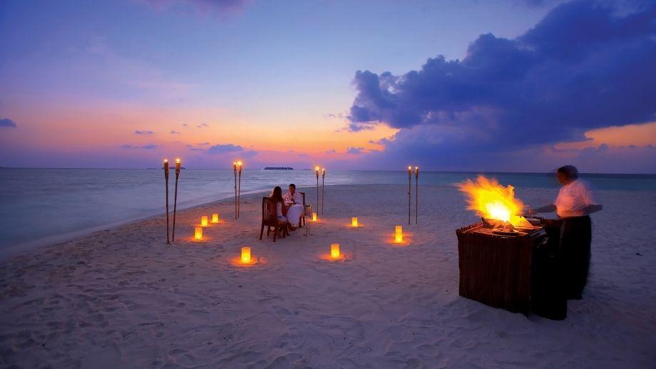 Angsana Velavaru Maldives Beach BBQ