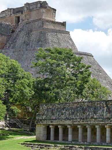 card-uxmal.jpg