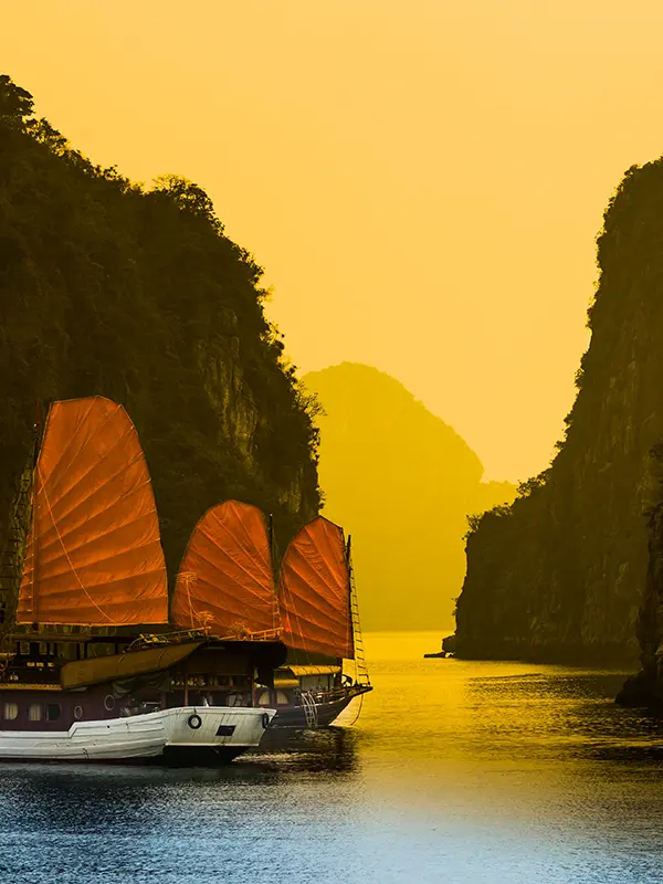 Ha Long Bay